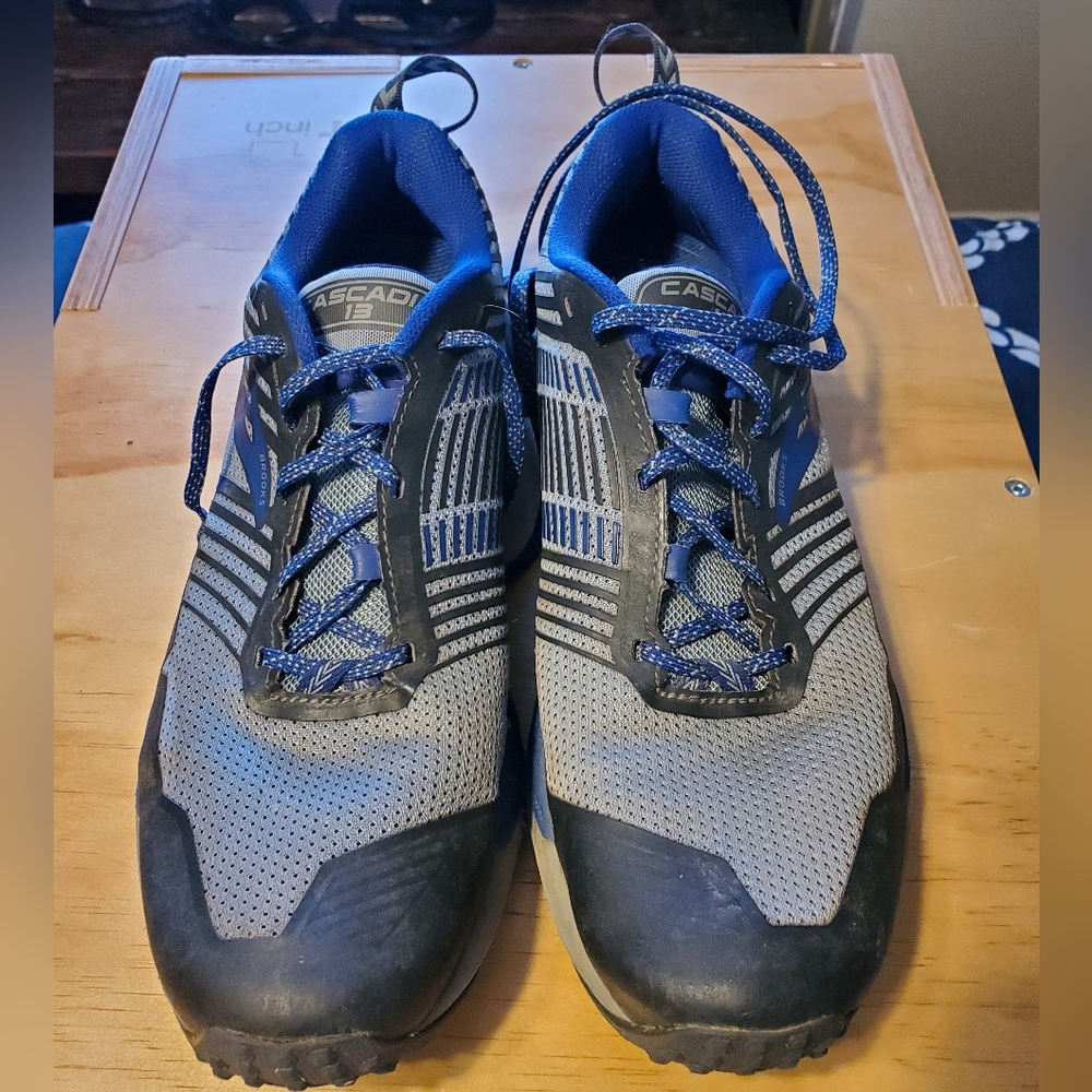 Brooks Cascadia 13 sz 11